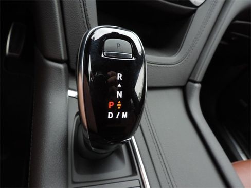 New 2026 Cadillac XT5 Sportv w/ LPO, Onyx Lite Package image 21