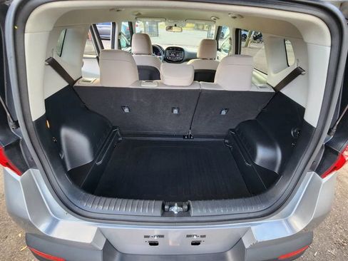 Used 2022 Kia Soul LX image 21