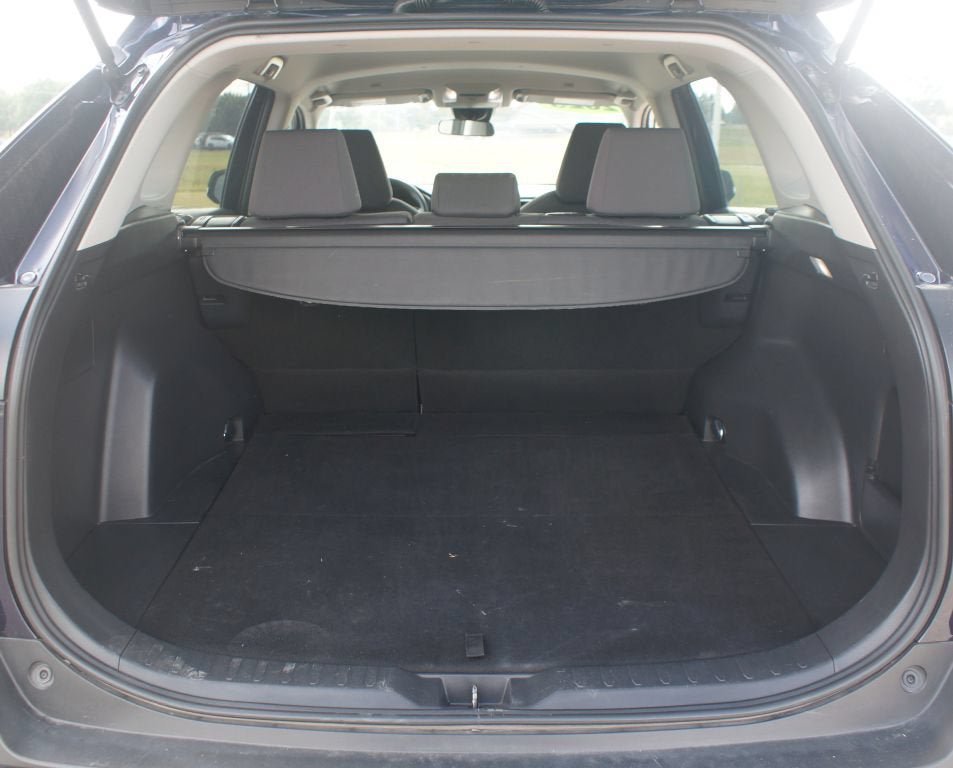 Used 2025 Toyota RAV4 XLE AWD/4WD image 16