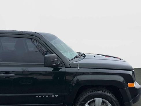 Used 2013 Jeep Patriot Sport w/ Tire & Wheel Group image 4