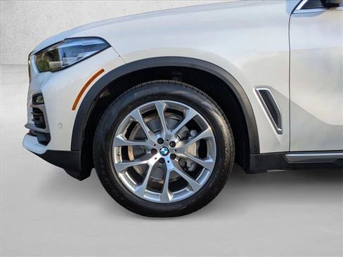 Used 2021 BMW X5 xDrive40i w/ Premium Package 2 image 24