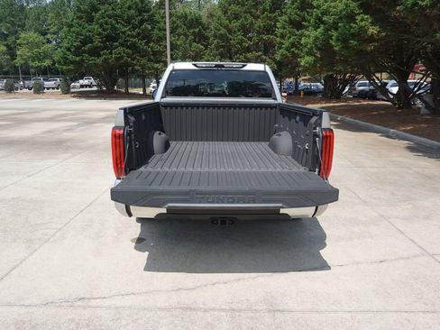 Used 2023 Toyota Tundra Limited AWD/4WD image 16