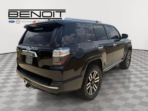 Used 2022 Toyota 4Runner Limited AWD/4WD image 5