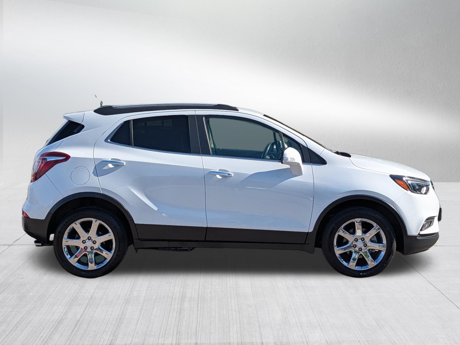 Used 2017 Buick Encore Essence w/ Experience Buick Package AWD/4WD image 8