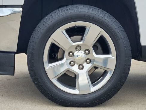 Used 2017 Chevrolet Silverado 1500 LT w/ Texas Edition AWD/4WD image 10