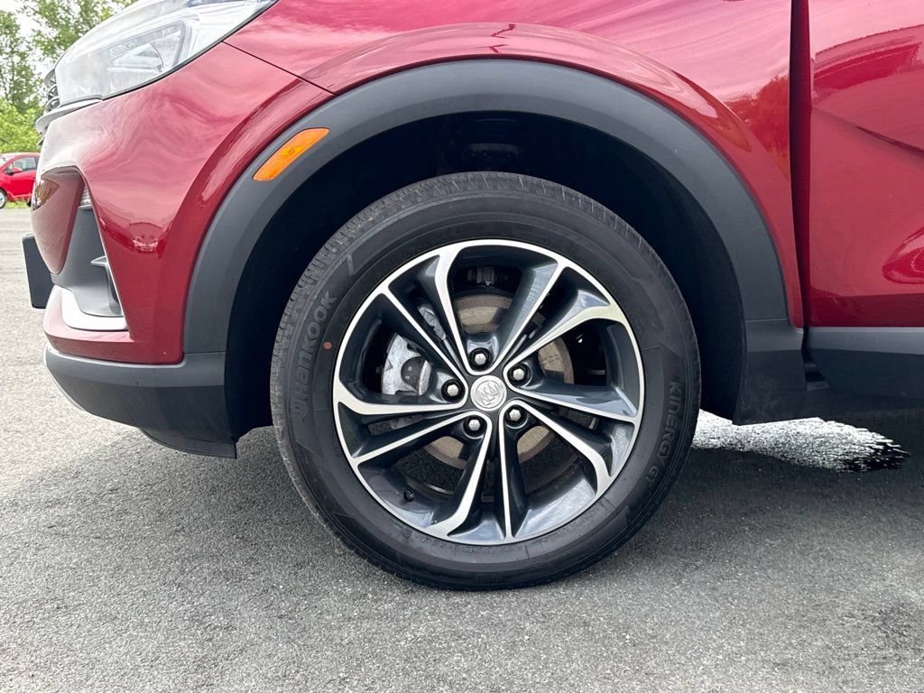 Used 2023 Buick Encore GX Select AWD/4WD image 38