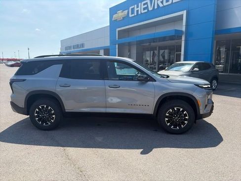 New 2026 Chevrolet Traverse Z71 w/ Enhanced Driving Package AWD/4WD image 7