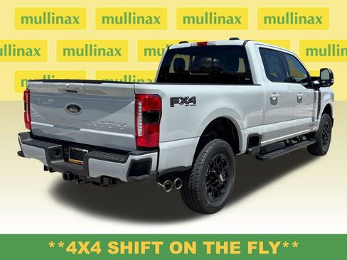 New 2026 Ford F250 Lariat w/ Black Appearance Package AWD/4WD image 4