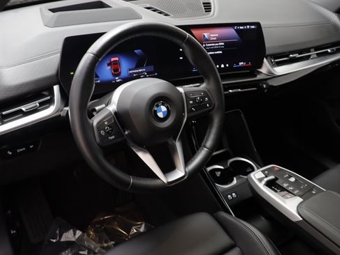 Certified 2025 BMW X2 xDrive28i image 6