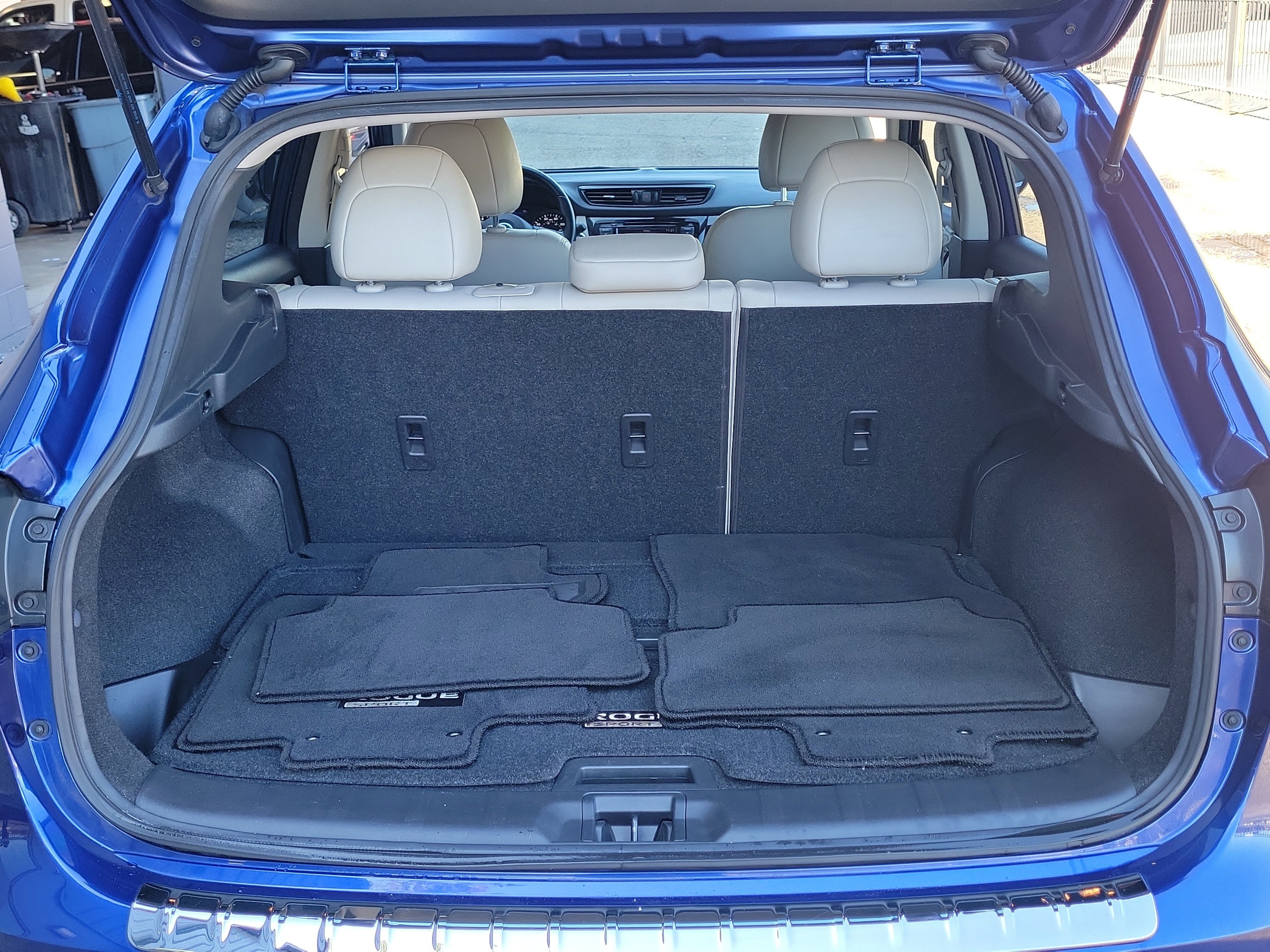 Certified 2021 Nissan Rogue Sport SV w/ Technology Package FWD image 7