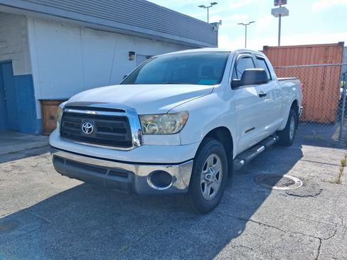 Used 2010 Toyota Tundra 2WD Double Cab image 3
