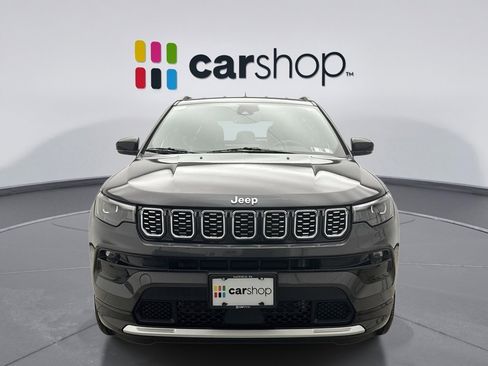 Used 2024 Jeep Compass Limited w/ Elite Group image 8