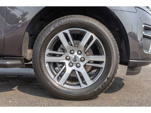 Used 2024 Ford Expedition Max Limited image 9