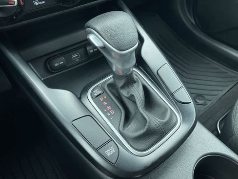 Used 2021 Kia Soul S image 19