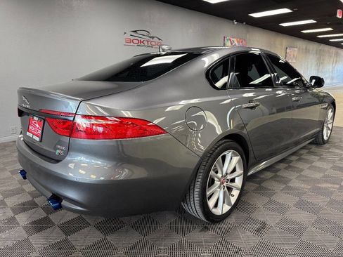 Used 2016 Jaguar XF R-Sport image 14