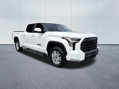 Used 2024 Toyota Tundra SR5 w/ SR5 Premium Package AWD/4WD image 4