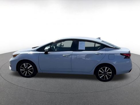 Used 2025 Nissan Versa SV FWD image 10