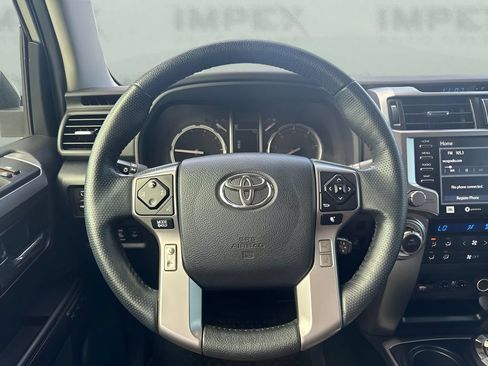 Used 2024 Toyota 4Runner Limited AWD/4WD image 13