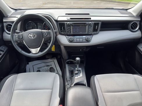 Used 2016 Toyota RAV4 XLE AWD/4WD image 12