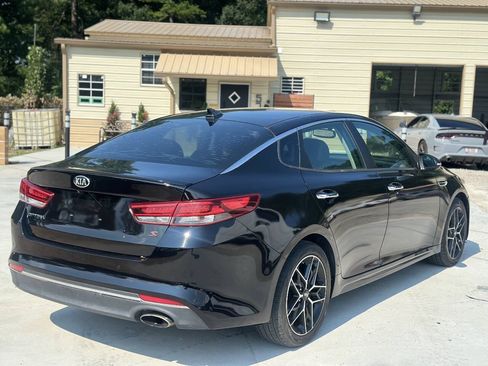 Used 2018 Kia Optima S FWD image 9