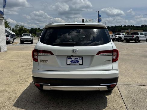 Used 2020 Honda Pilot Touring image 6