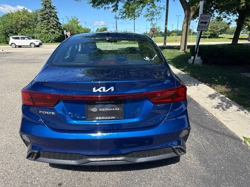 Used 2023 Kia Forte LXS FWD image 9