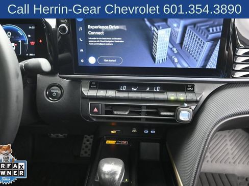 Used 2025 Toyota Camry SE w/ Multimedia Upgrade Package FWD image 28