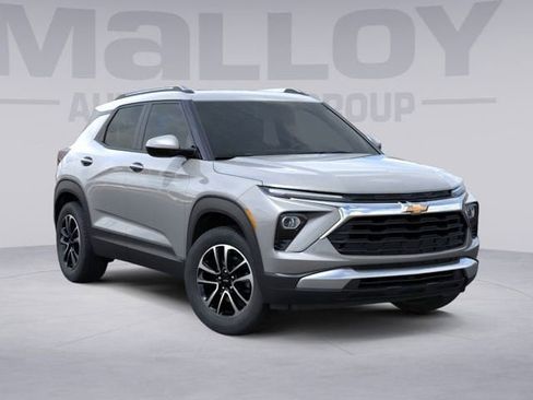 New 2026 Chevrolet TrailBlazer LT w/ Driver Confidence Package AWD/4WD image 2
