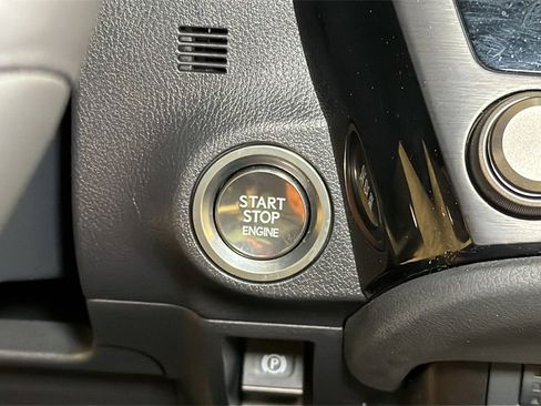 Certified 2025 Lexus ES 350 Ultra Luxury w/ Accessory Package (Z2) image 31