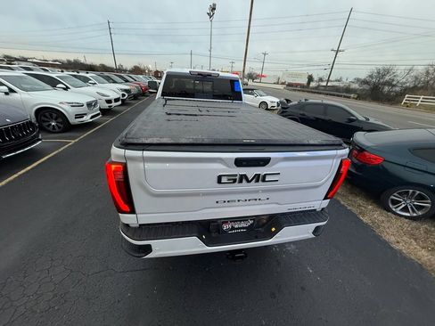 Used 2024 GMC Sierra 3500 Denali Ultimate image 5