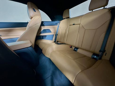Used 2023 BMW 430i Convertible image 13