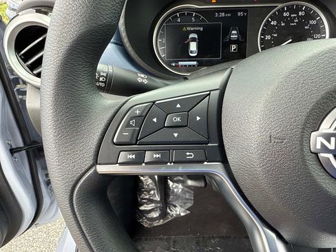 New 2025 Nissan Versa SV w/ Trunk Package image 30