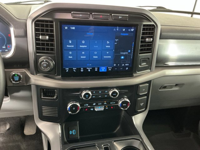 Used 2024 Ford F150 Lightning XLT AWD/4WD image 21