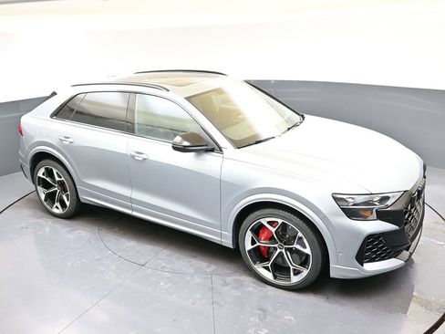 Used 2025 Audi RS Q8 performance w/ RS Design Package - Red image 49