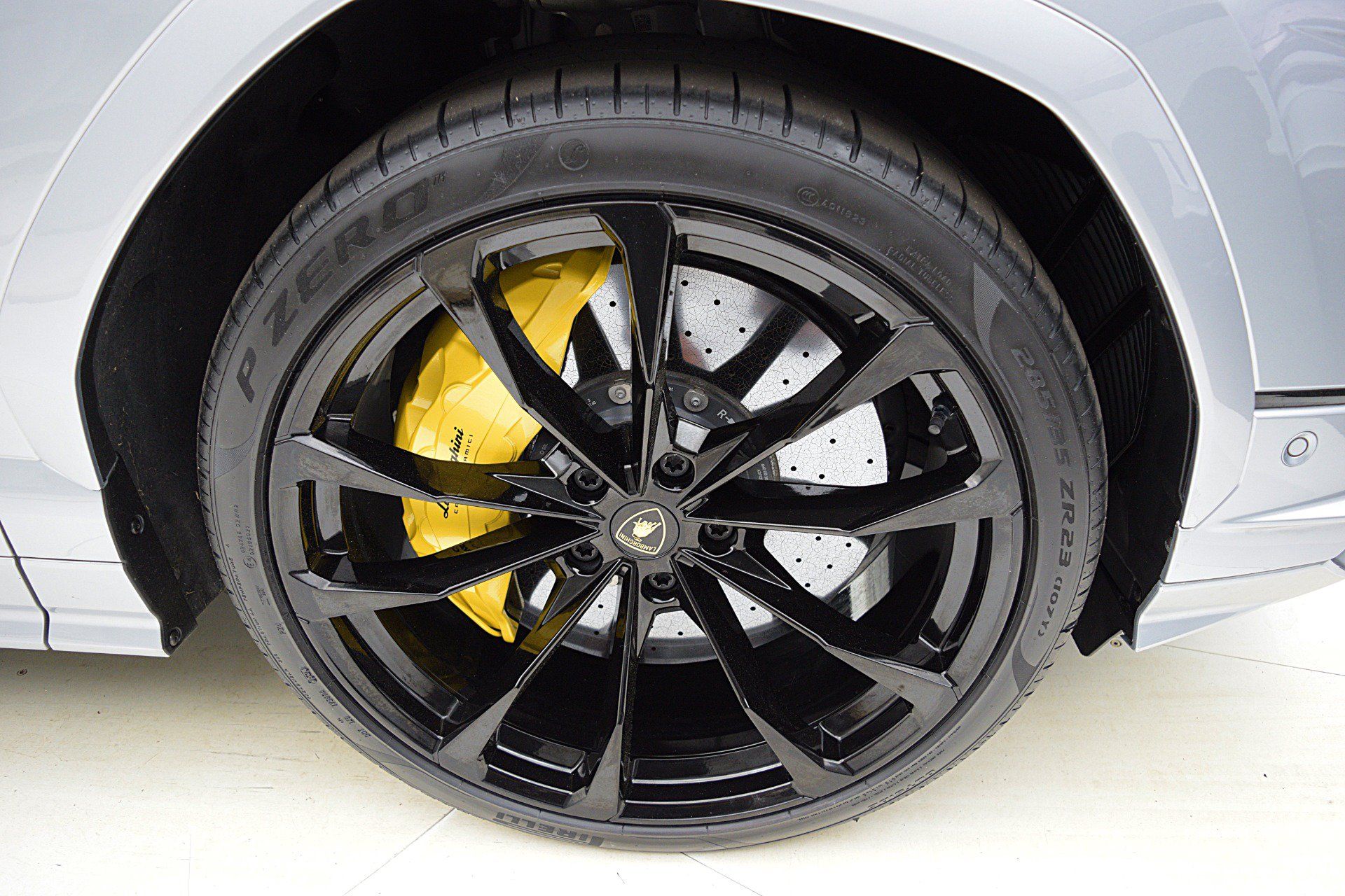 Used 2023 Lamborghini Urus S AWD/4WD image 45