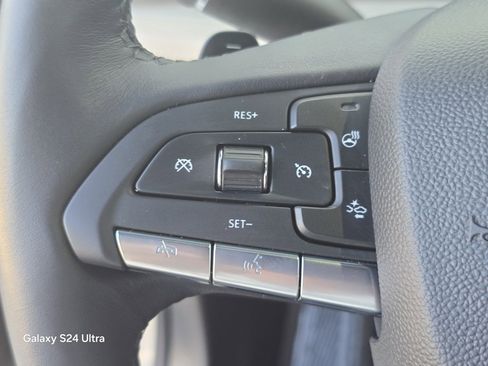 Used 2024 Cadillac XT4 Premium Luxury w/ Cold Weather Package image 22