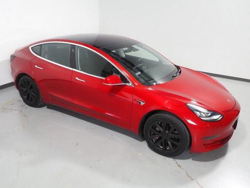 Used 2018 Tesla Model 3 Long Range image 13