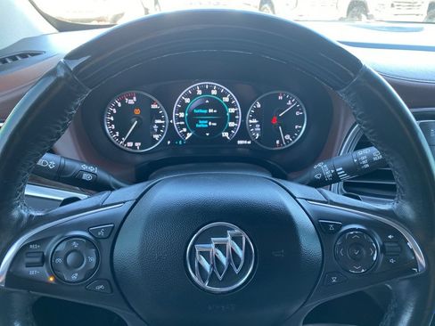 Used 2019 Buick Enclave Avenir w/ Avenir Technology Package FWD image 37