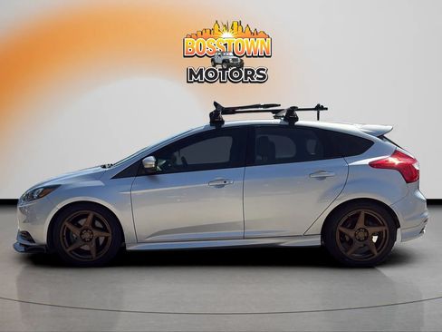 Used 2014 Ford Focus ST FWD image 3