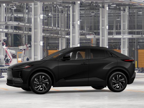 New 2026 Toyota C-HR AWD/4WD image 5