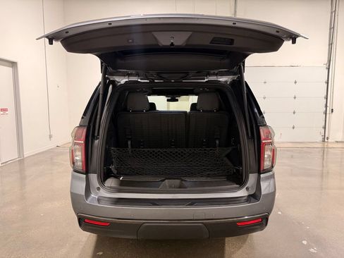 Used 2021 Chevrolet Tahoe Z71 w/ Max Trailering Package AWD/4WD image 9