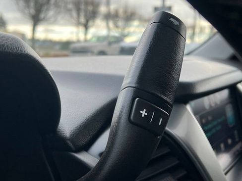 Used 2015 Chevrolet Tahoe LTZ image 31