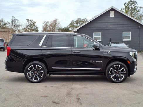 Used 2024 GMC Yukon Denali AWD/4WD image 8