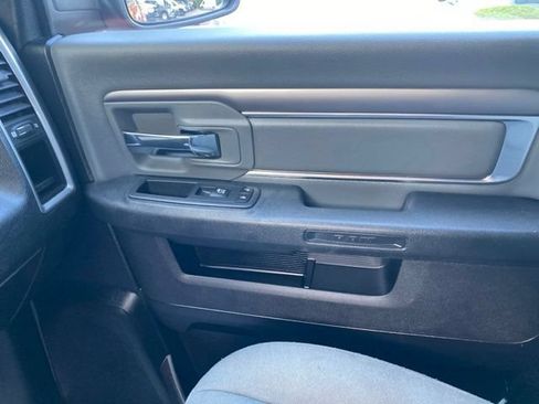 Used 2022 RAM 1500 Classic SLT RWD image 19
