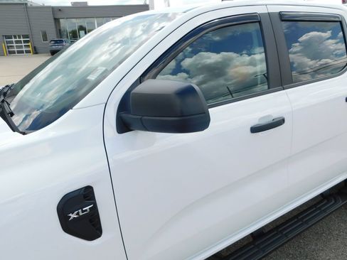 Used 2025 Ford Ranger XLT w/ Convenience Package AWD/4WD image 14