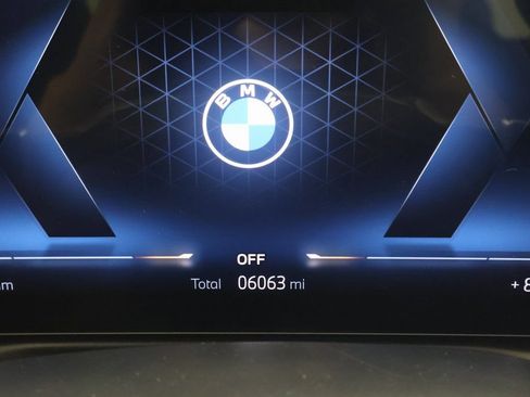 Used 2026 BMW 330i Sedan w/ Convenience Package RWD image 17