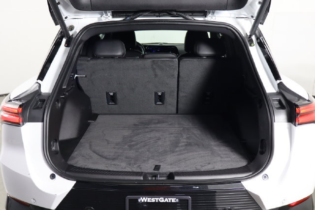 Used 2024 Chevrolet Equinox EV LT FWD image 17