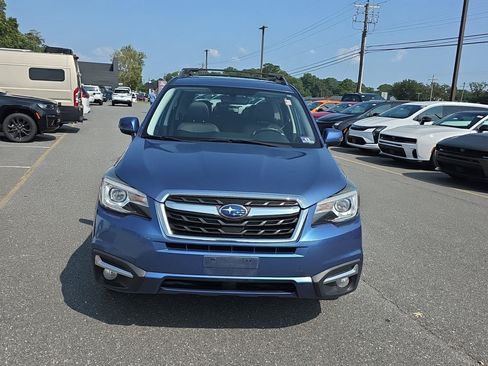 Used 2017 Subaru Forester 2.5i Touring AWD/4WD image 2