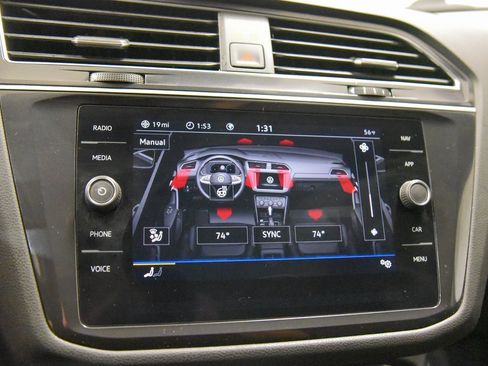 Used 2021 Volkswagen Tiguan SEL image 22