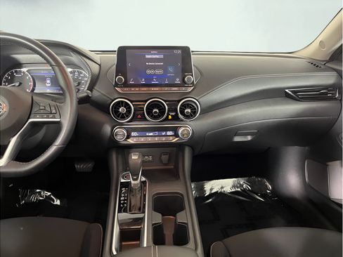 Used 2020 Nissan Sentra SV FWD image 17